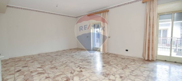 3 Schlafzimmer Wohnung in Paternò, Italy, Nr. 291759 21