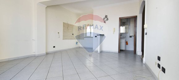 3 Schlafzimmer Wohnung in Paternò, Italy, Nr. 291759 8