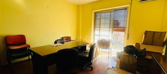 5 غرف نوم شقة في Avellino, Italy رقم 373528 9