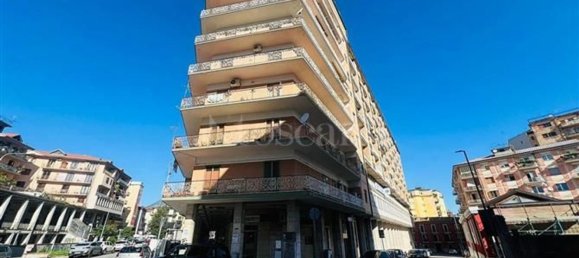 5 غرف نوم شقة في Avellino, Italy رقم 373528 2