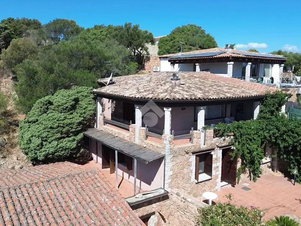 4 bedrooms Villa in Loiri Porto San Paolo, Italy No. 309874