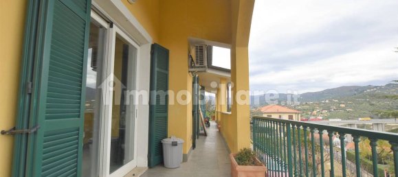 4 Schlafzimmer Villa in Imperia, Italy, Nr. 220763 22