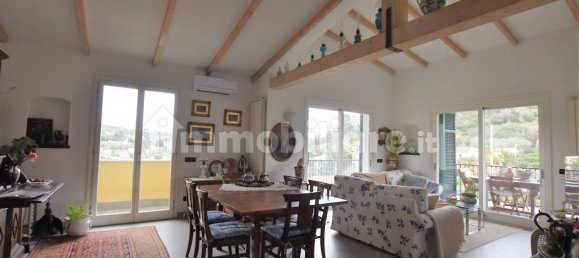 4 Schlafzimmer Villa in Imperia, Italy, Nr. 220763 23