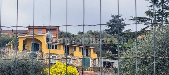 4 Schlafzimmer Villa in Imperia, Italy, Nr. 220763 28