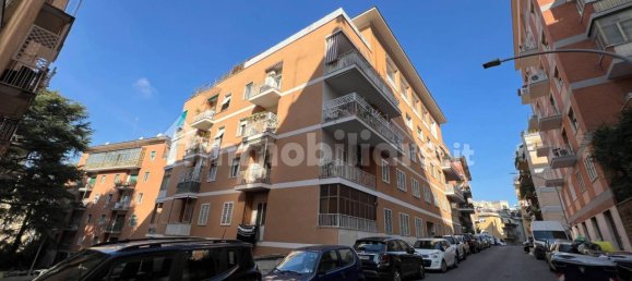 4 Schlafzimmer Wohnung in Rome, Italy, Nr. 214239 24