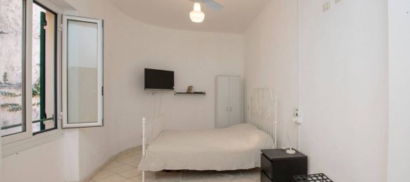 3 bedrooms Apartment in Finale Ligure, Italy No. 351171 8