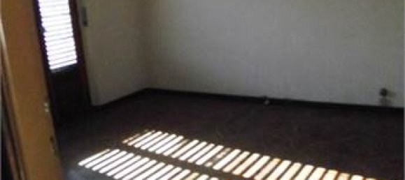 3 bedrooms House in Casale Corte Cerro, Italy No. 154577 12