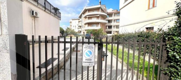 2 rooms Commercial property in San Salvo, Italy No. 21212 7