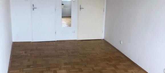 2 rooms Commercial property in Ottakring, Austria No. 152989 3