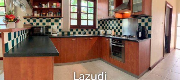 4 bedrooms Villa in Hua Hin, Thailand No. 16303 9