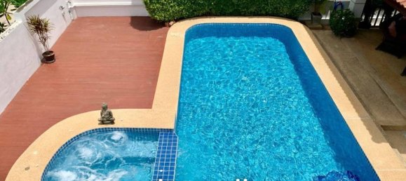 4 bedrooms Villa in Hua Hin, Thailand No. 16303 2