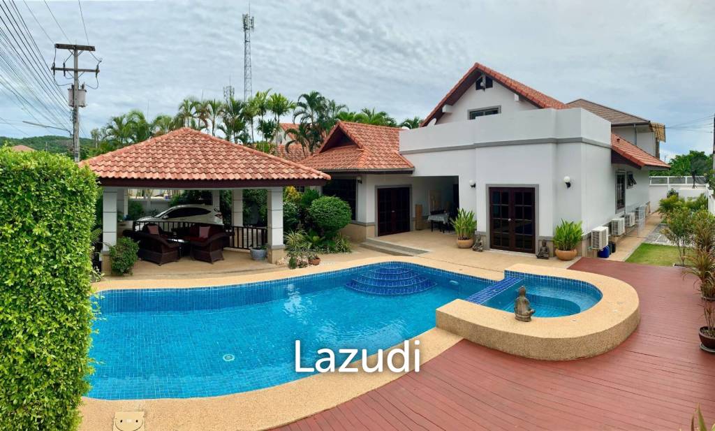 4 bedrooms Villa in Hua Hin, Thailand No. 16303