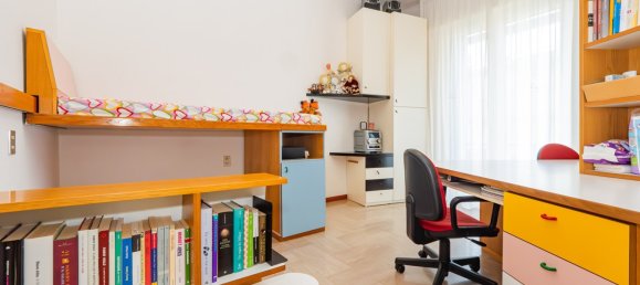 Villa T4 em Veduggio con Colzano, Italy N.º 194775 21