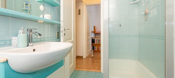 Villa T4 em Veduggio con Colzano, Italy N.º 194775 22