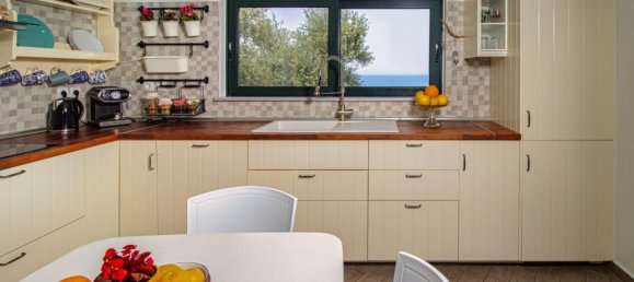 4 chambres Propriété commerciale à Chania, Greece No. 8861 13