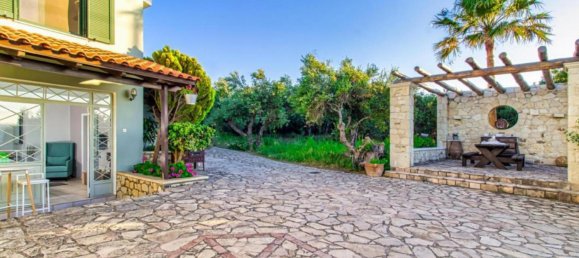 4 chambres Propriété commerciale à Chania, Greece No. 8861 22