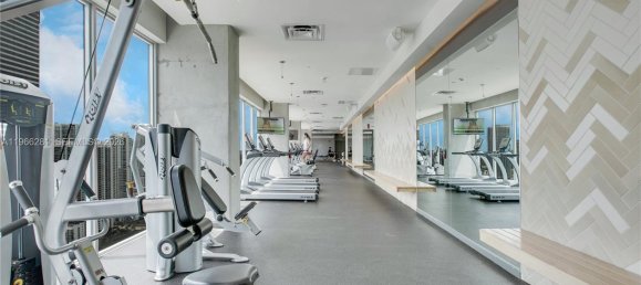 2 dormitorios propiedad comercial en venta en Miami, Miami-Dade, Florida, USA № 615594 6