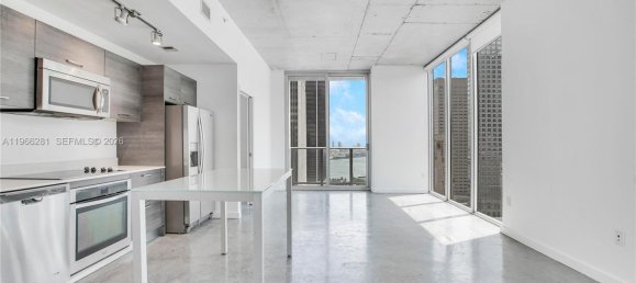 2 dormitorios propiedad comercial en venta en Miami, Miami-Dade, Florida, USA № 615594 16