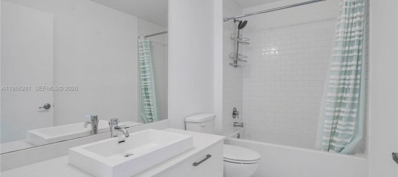 2 dormitorios propiedad comercial en venta en Miami, Miami-Dade, Florida, USA № 615594 9