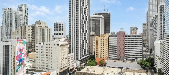 2 dormitorios propiedad comercial en venta en Miami, Miami-Dade, Florida, USA № 615594 3