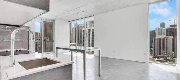 2 dormitorios propiedad comercial en venta en Miami, Miami-Dade, Florida, USA № 615594 18