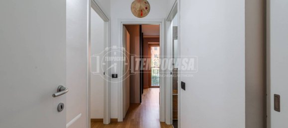2 bedrooms Apartment in Milan, Italy No. 265262 11