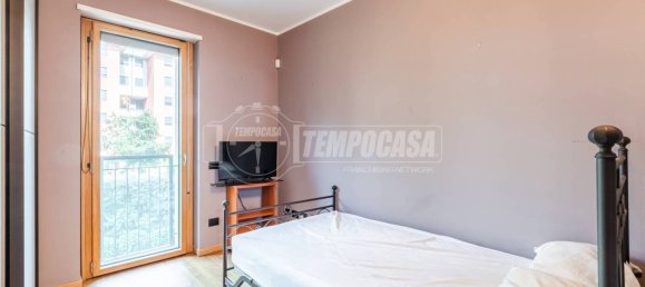 2 bedrooms Apartment in Milan, Italy No. 265262 16