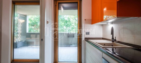 2 bedrooms Apartment in Milan, Italy No. 265262 22