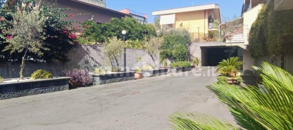 3 Schlafzimmer Wohnung in Gravina di Catania, Italy, Nr. 361027 42