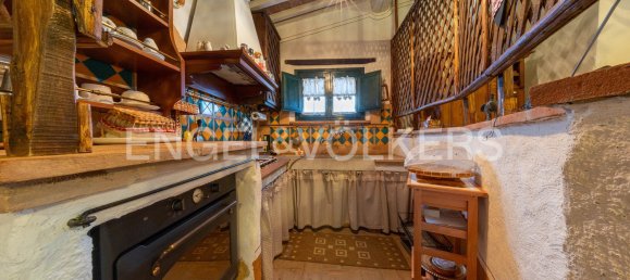 2 bedrooms House in Piegaro, Italy No. 103417 3