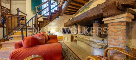 2 bedrooms House in Piegaro, Italy No. 103417 5