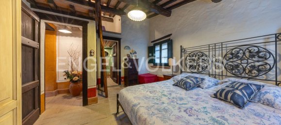 2 bedrooms House in Piegaro, Italy No. 103417 10