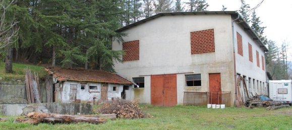 8 rooms House in Fivizzano, Italy No. 204482 6