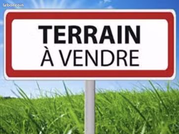 825m² Land in Montfermeil, France No. 354743