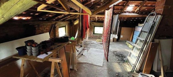 4 bedrooms Apartment in Barasso, Italy No. 281682 9