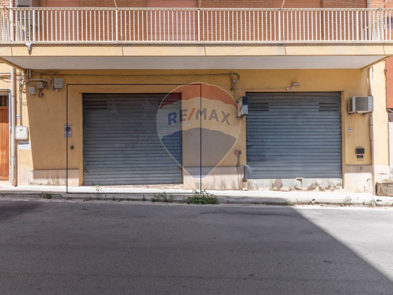 2 rooms Warehouse in Ragusa, Italy No. 292985