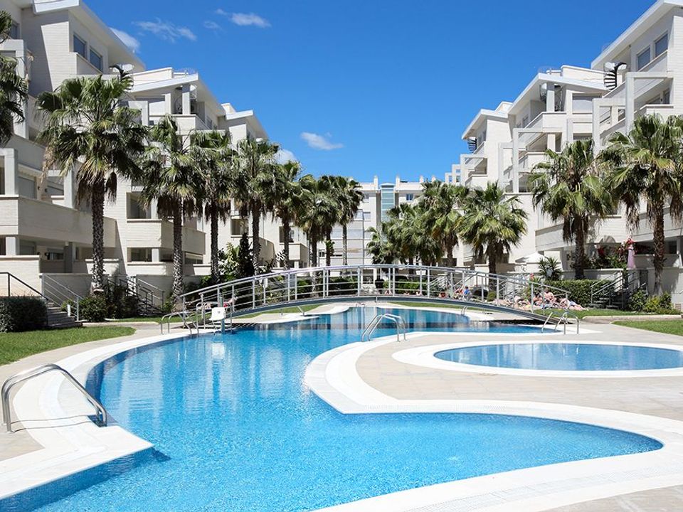 Apartamento de 2 dormitorios en Dénia, Spain No. 154646