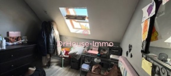 4 bedrooms House in Les Mureaux, France No. 179681 9