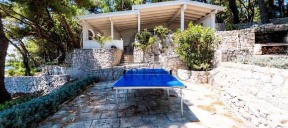 7 غرف نوم فيلا في Castro, Italy رقم 222206 47