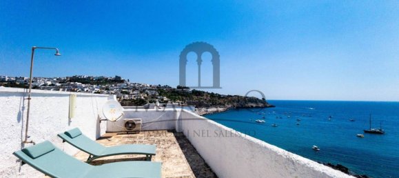 7 غرف نوم فيلا في Castro, Italy رقم 222206 36