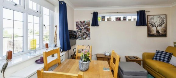 4 bedrooms House in South Hayling, United Kingdom No. 10591 6