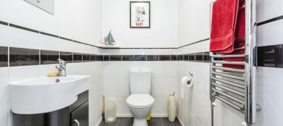 4 bedrooms House in South Hayling, United Kingdom No. 10591 9