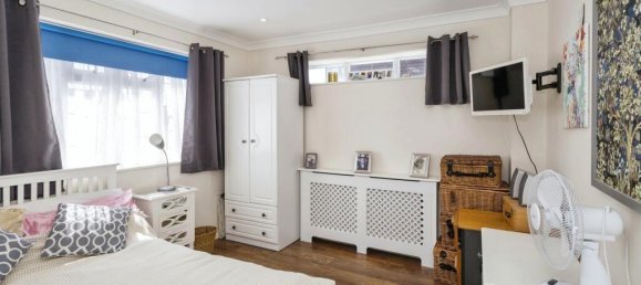 4 bedrooms House in South Hayling, United Kingdom No. 10591 8