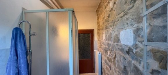 6 bedrooms House in Seggiano, Italy No. 68642 3