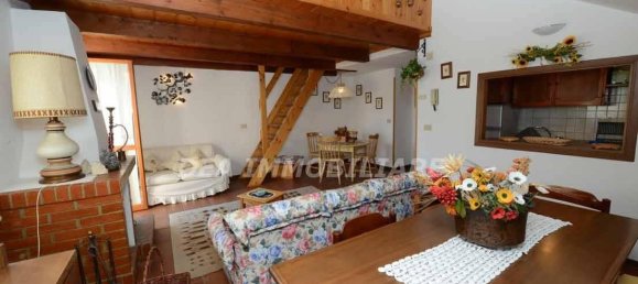 Apartamento de 3 habitaciónes en Ovindoli, Italy No. 112987 11