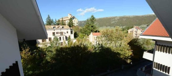 Apartamento de 3 habitaciónes en Ovindoli, Italy No. 112987 28