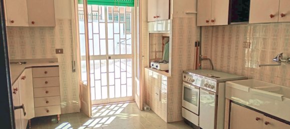 4 rooms Apartment in Putignano, Italy No. 263880 4