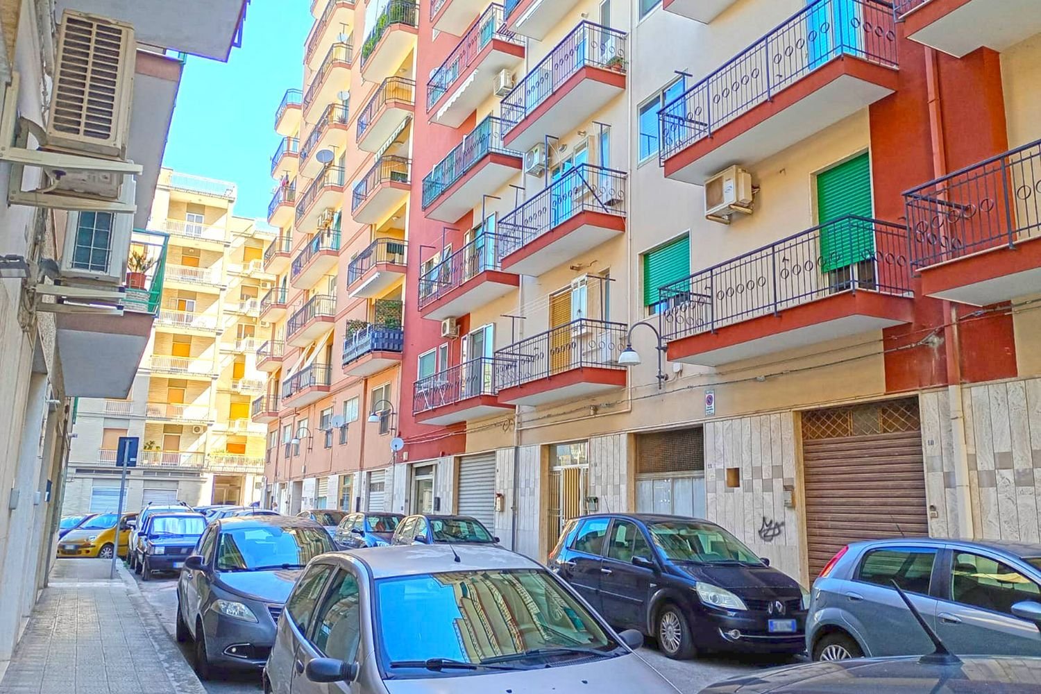 4 rooms Apartment in Putignano, Italy No. 263880