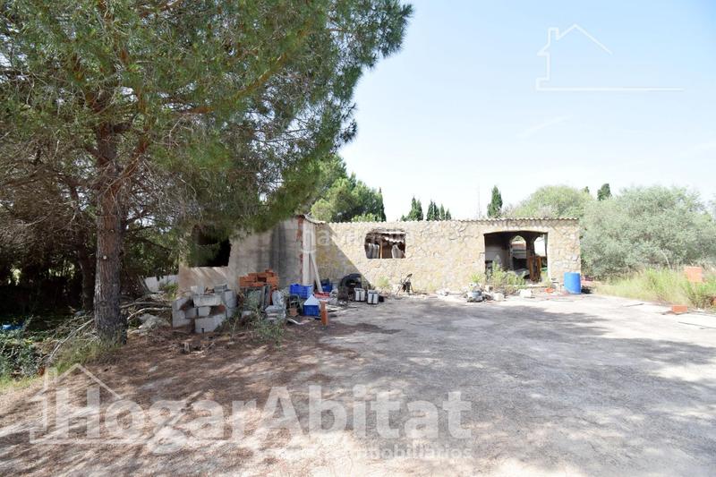 Дом с 4 спальнями в Нулес, Испания № 129426