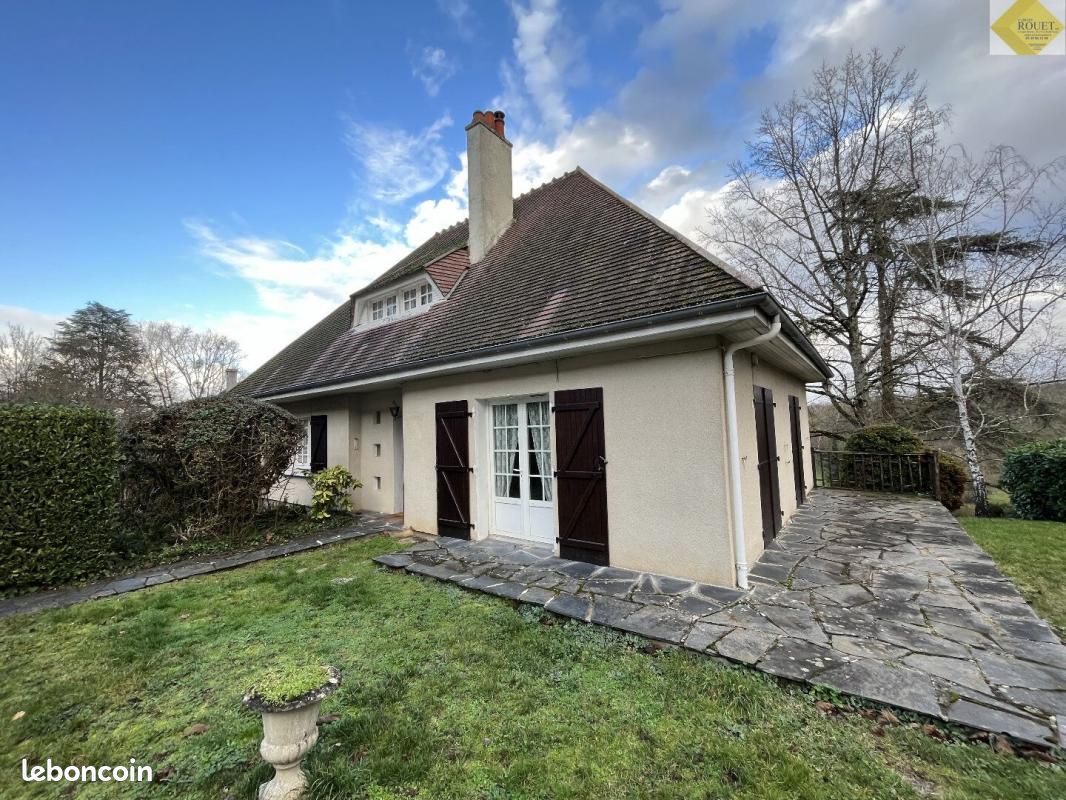 3 Schlafzimmer Haus in Lurais, France, Nr. 75335